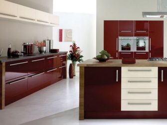 Burgundy - Cream - Crop 